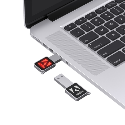 Hoge snelheid USB-flashdrive met metalen/plastiek lichaam LED-licht schijnt bij het werken