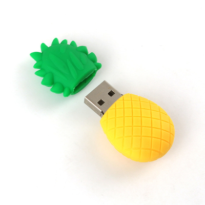 USB 3.0 flash drives met verscheidene capaciteiten tot 1 TB
