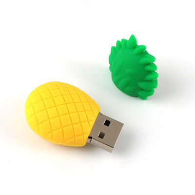 USB 3.0 flash drives met verscheidene capaciteiten tot 1 TB