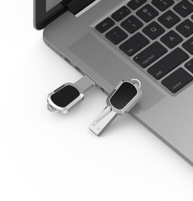 USB 2.0 en USB 3.0 Crystal USB Stick Metalen materiaal Ondersteunend gegevensopladen Geschikt voor grote gegevensoverdracht en -opslag