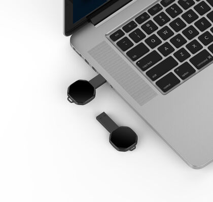 LED-lamp usb-geheugen met een vermogen tot -50 tot +80 graden Celsius, ideaal voor extreme temperatuurgegevensverwerking