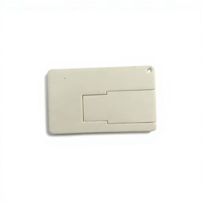 Schokbestendige en waterbestendige MINI creditcard USB-sticks Metaal Plastic Ondersteuning voor het uploaden van gegevens Duurzame draagbare USB-drives voor gegevensbeheer