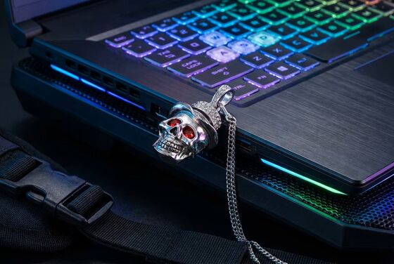 Skull Shapes USB Flasah Drive 3.0 When Working The Eye Will Shiny At Computer Wonderful Gifts For Teenagers
