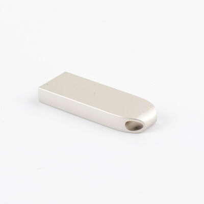 Metalen USB-flashdrive met USB 3.0 snelheid waterdicht en laserlogo voor veilige gegevensopslag