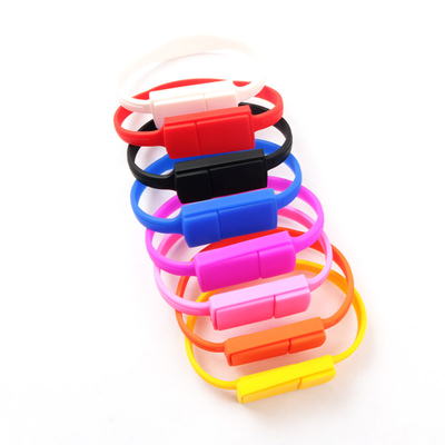 Gepersonaliseerd gemaakt gepersonaliseerd gegraveerd metaal plastic USB flash drive voor gegevensopslag 50MBS Meer schrijven