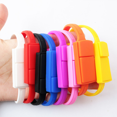 Gepersonaliseerd gemaakt gepersonaliseerd gegraveerd metaal plastic USB flash drive voor gegevensopslag 50MBS Meer schrijven
