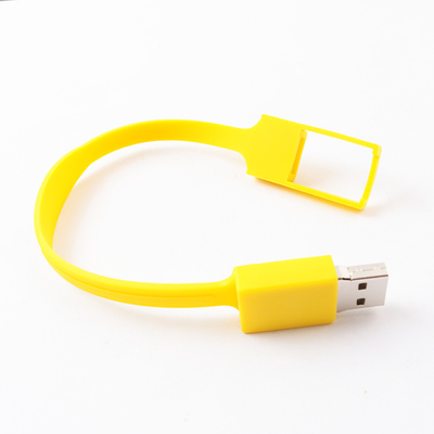 Gepersonaliseerd gemaakt gepersonaliseerd gegraveerd metaal plastic USB flash drive voor gegevensopslag 50MBS Meer schrijven