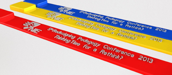 In reliëf gemaakte Logo Silicone Wristband-Erkend FCC van de USB-stationarmband 4G 16G