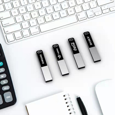 De LEIDENE van laserlogo shinny Lichte Hoge Flitsaandrijving 2,0 van Usb - kwaliteits Volledig Geheugen