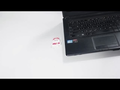 Gepersonaliseerde USB-sticks met open vorm door klant